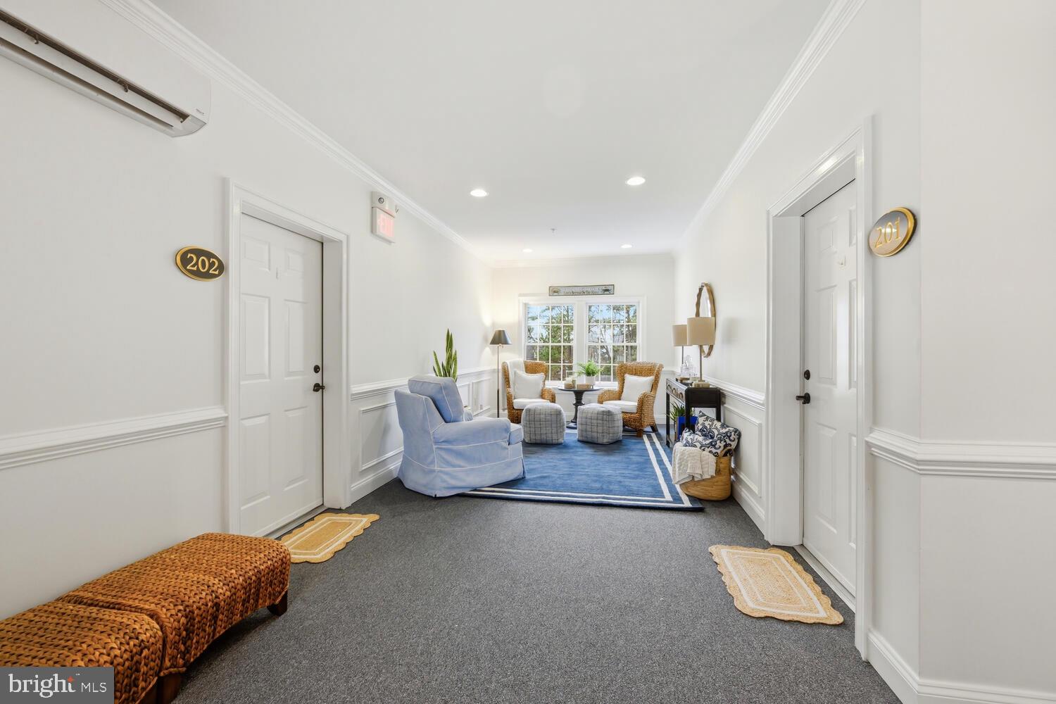 118 LITTLE HARBOR WAY 202