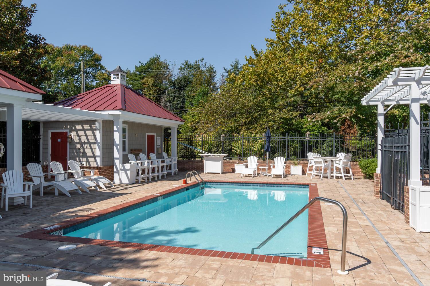 118 LITTLE HARBOR WAY 202