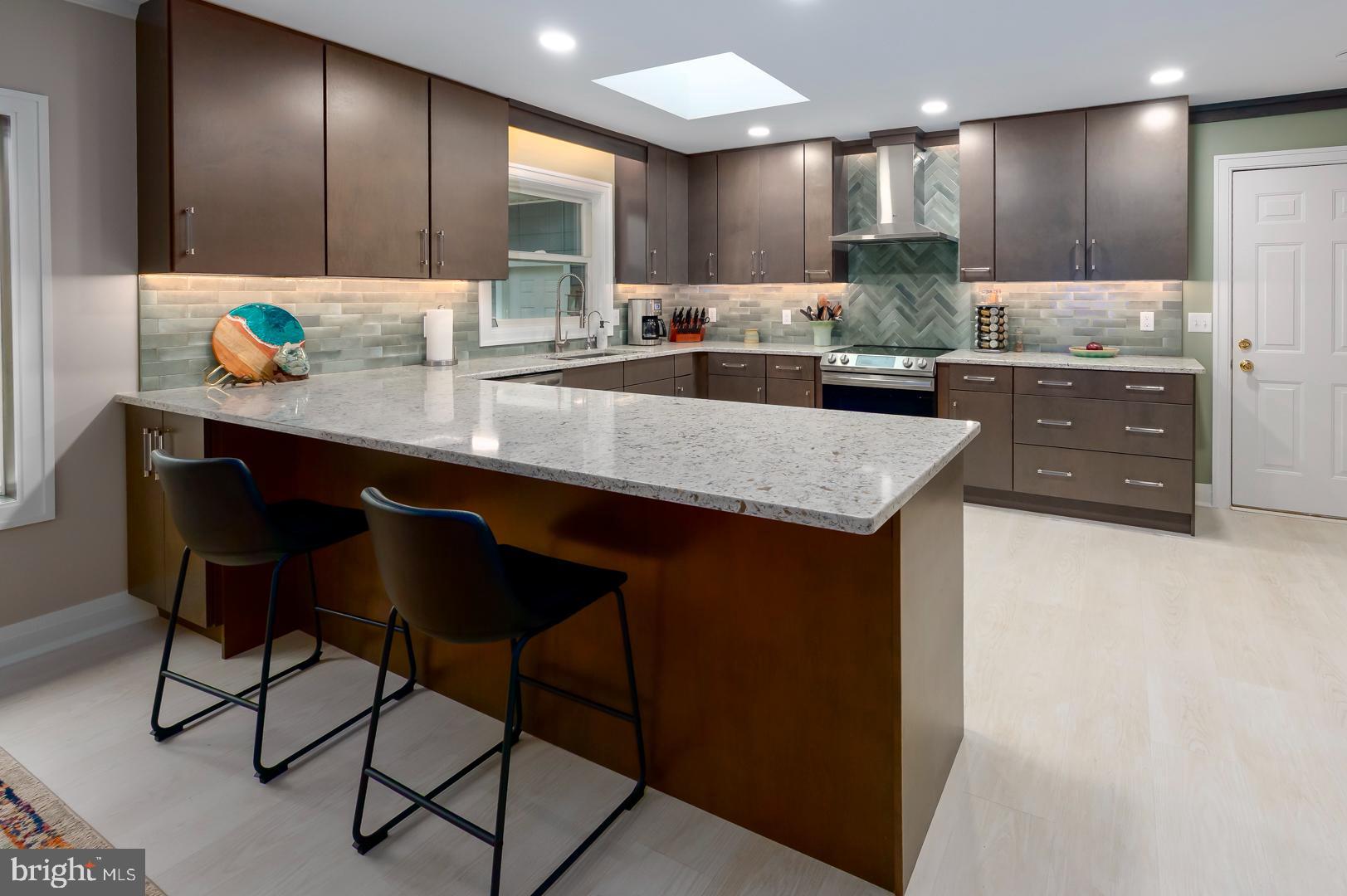 24204 DRAYTON LANDING DRIVE