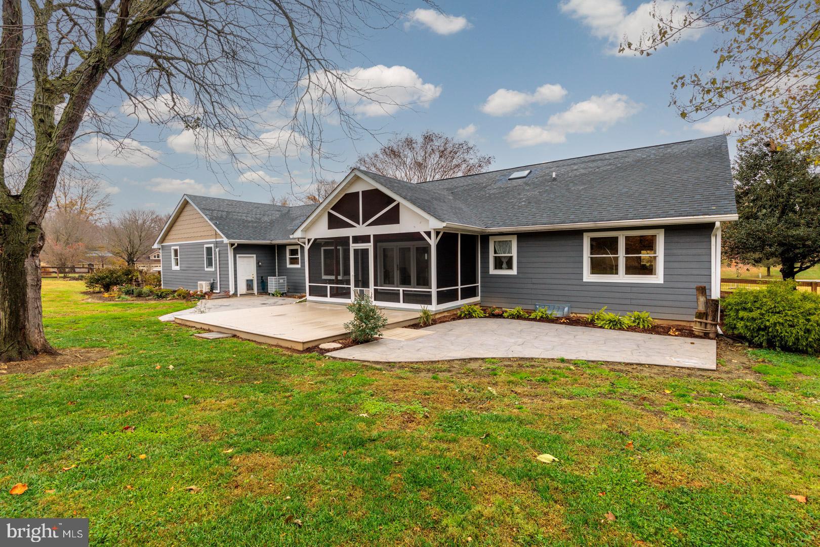 24204 DRAYTON LANDING DRIVE