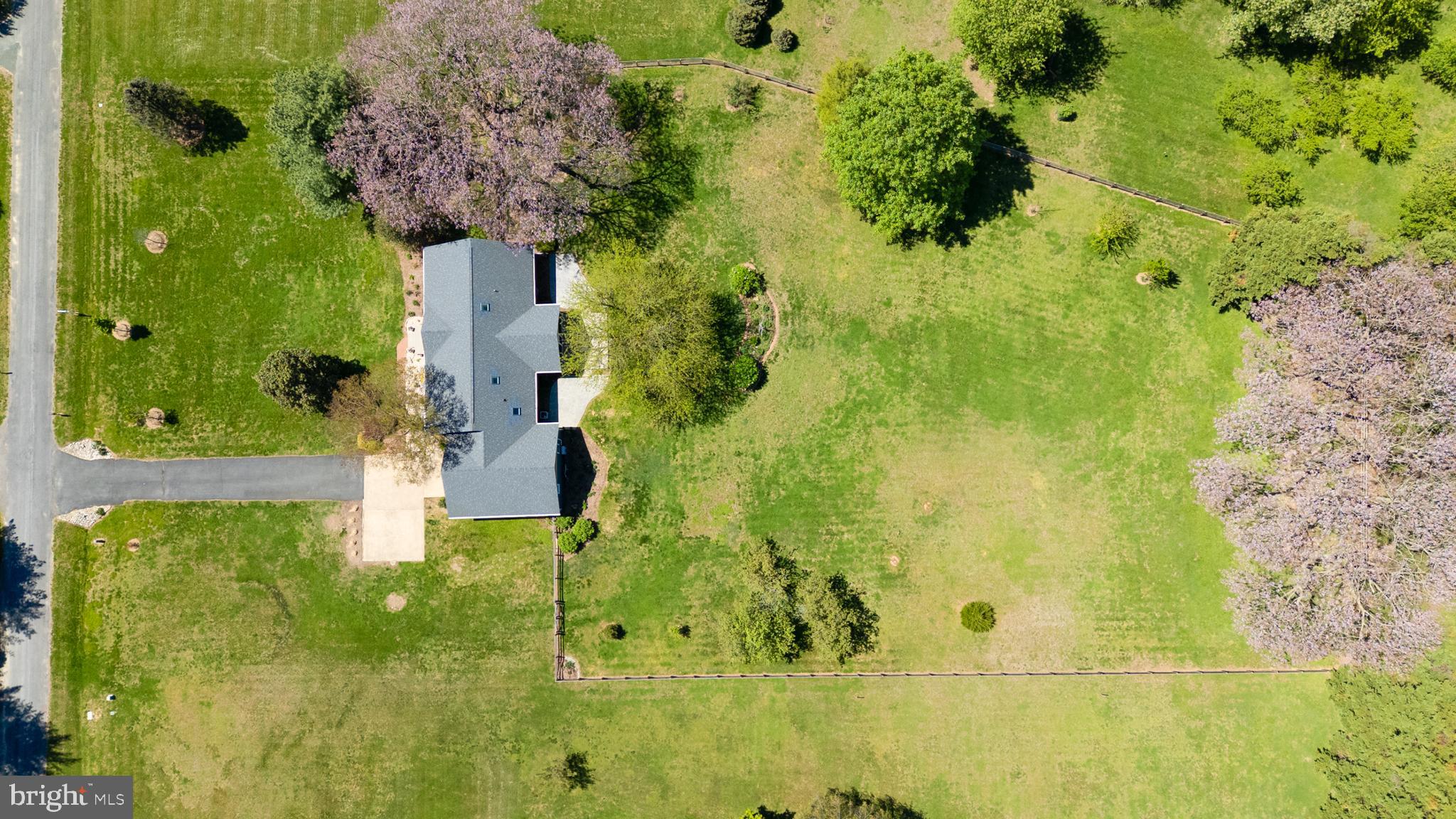 24204 DRAYTON LANDING DRIVE