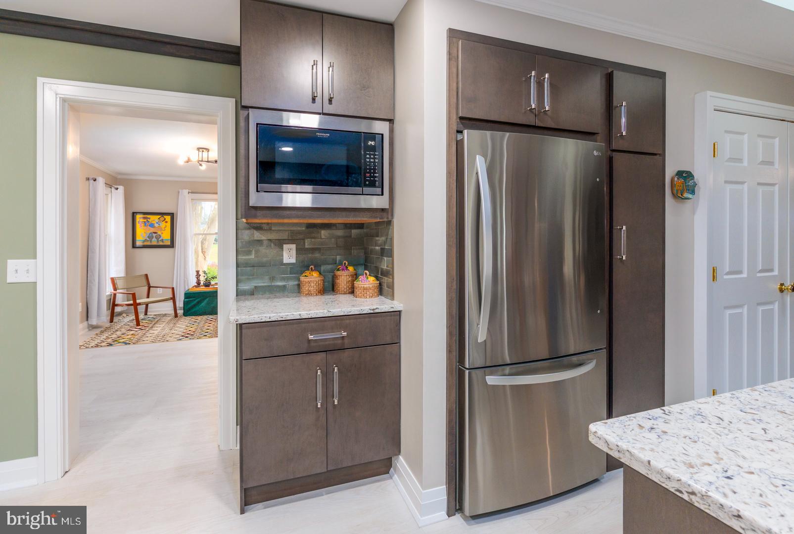 24204 DRAYTON LANDING DRIVE