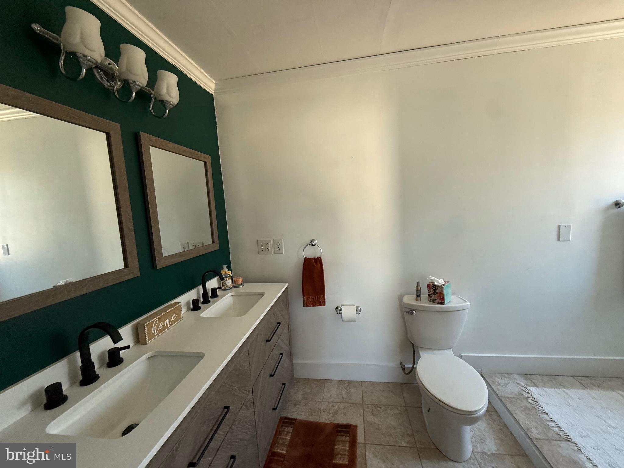 23055 OLD FAIRLEE ROAD