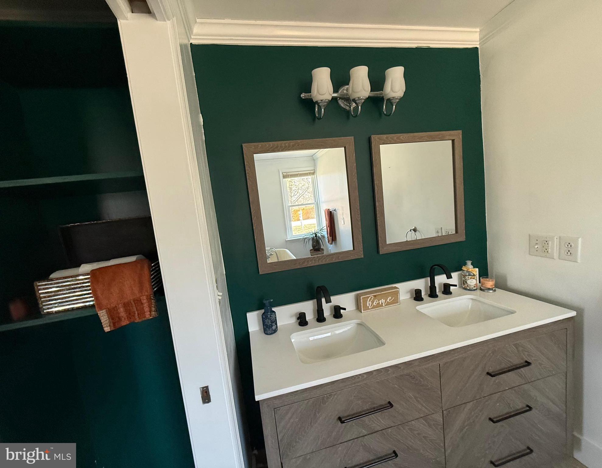 23055 OLD FAIRLEE ROAD