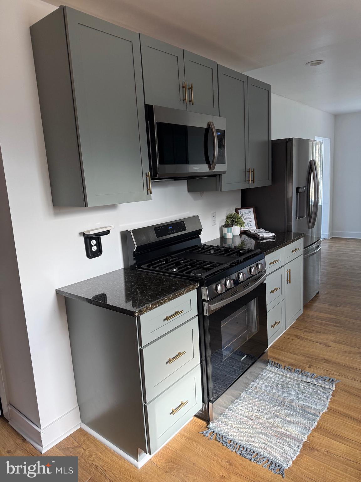 23055 OLD FAIRLEE ROAD