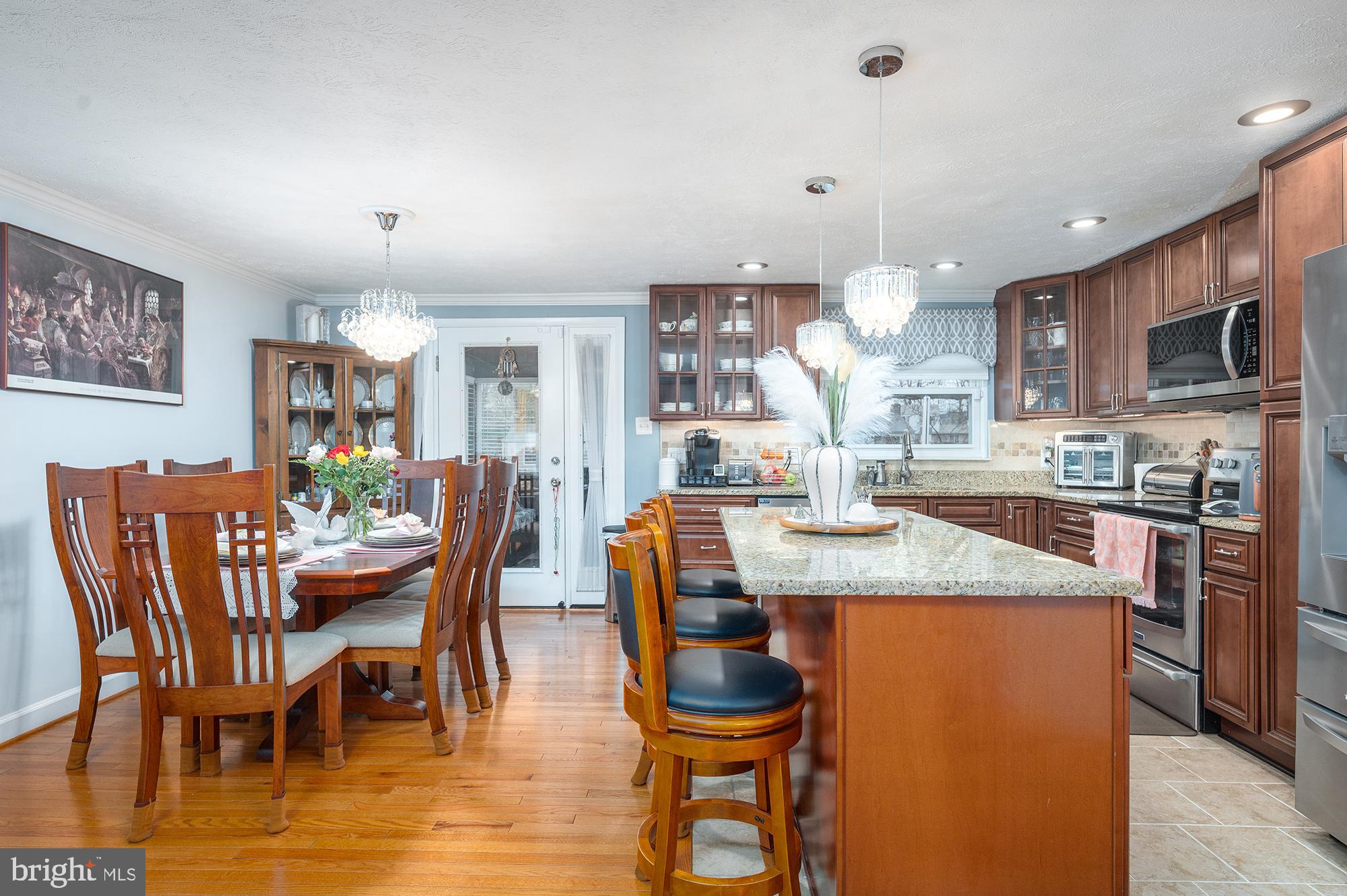18306 Powhatan Ct