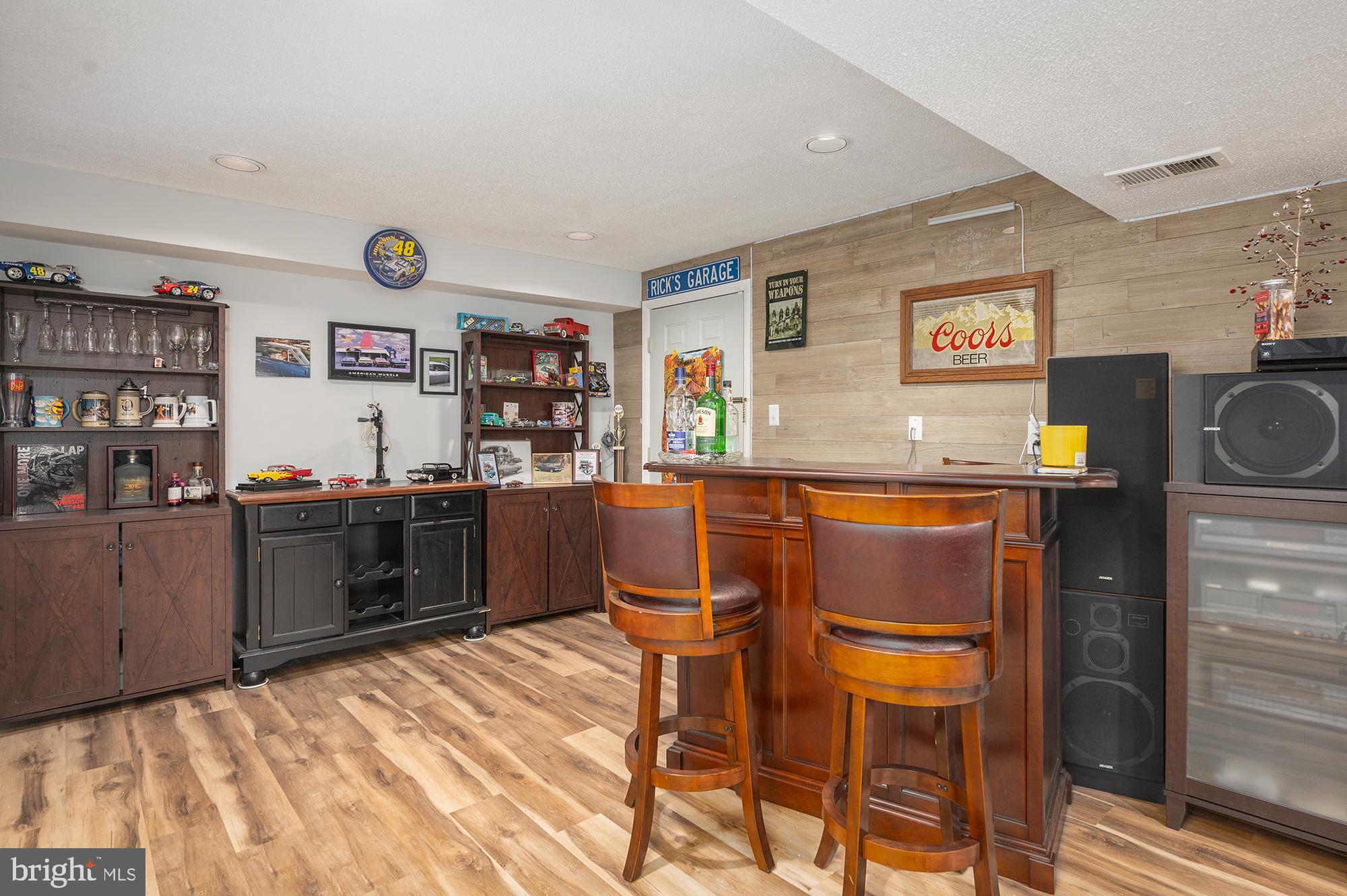 18306 Powhatan Ct