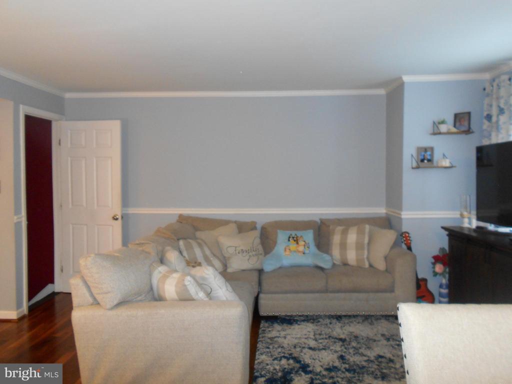 7012 SCOTCH DRIVE