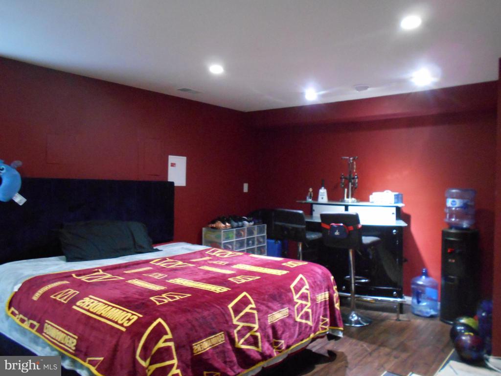 7012 SCOTCH DRIVE