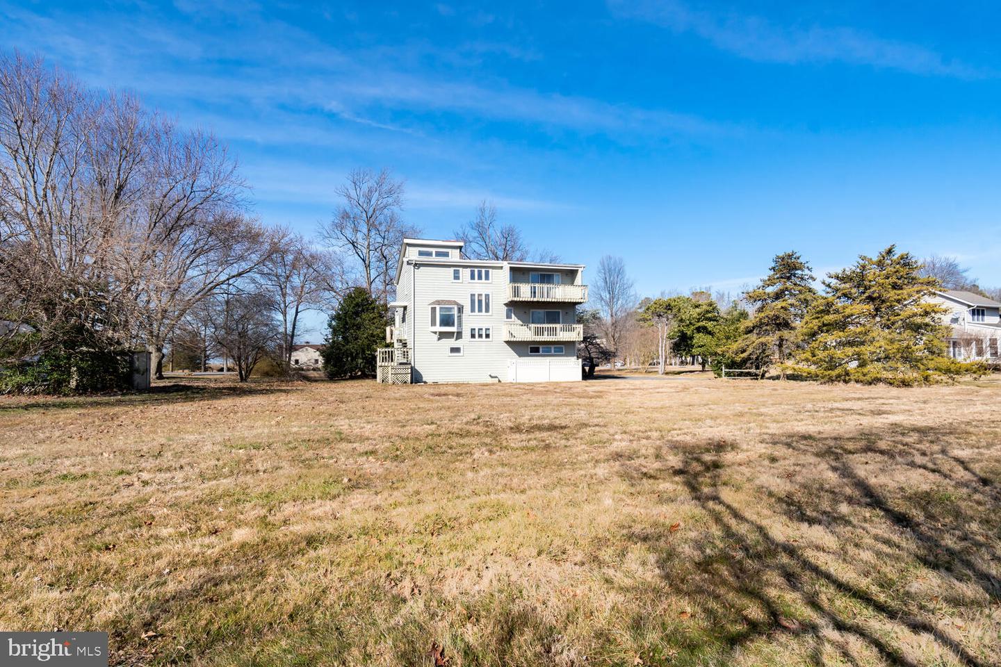 56 Prospect Bay Dr W