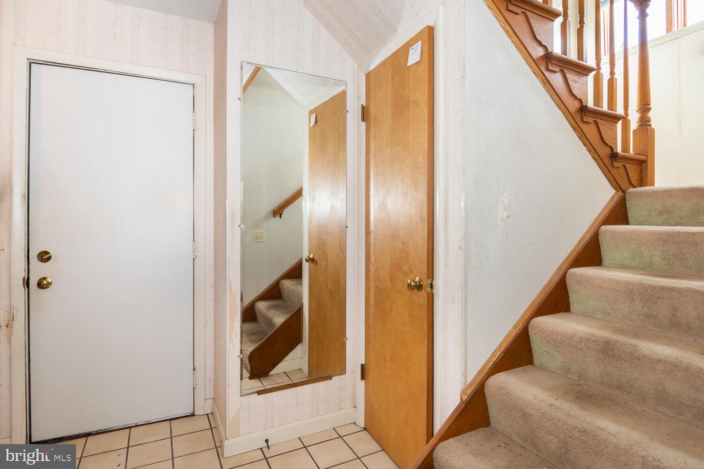 56 Prospect Bay Dr W
