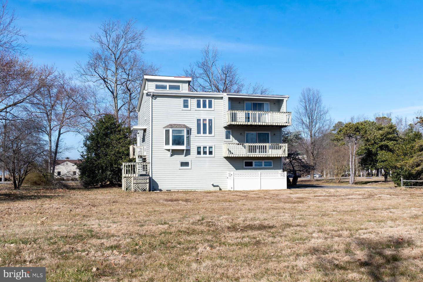 56 Prospect Bay Dr W