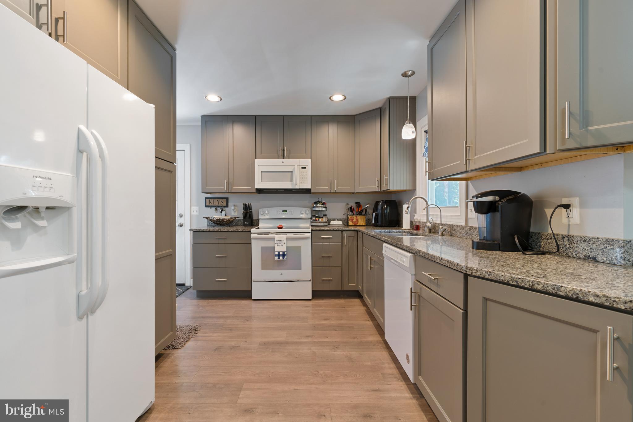 1180 Rabbit Hill Rd