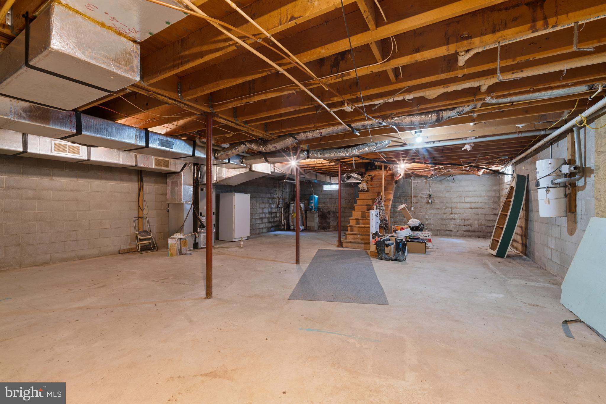 1180 Rabbit Hill Rd