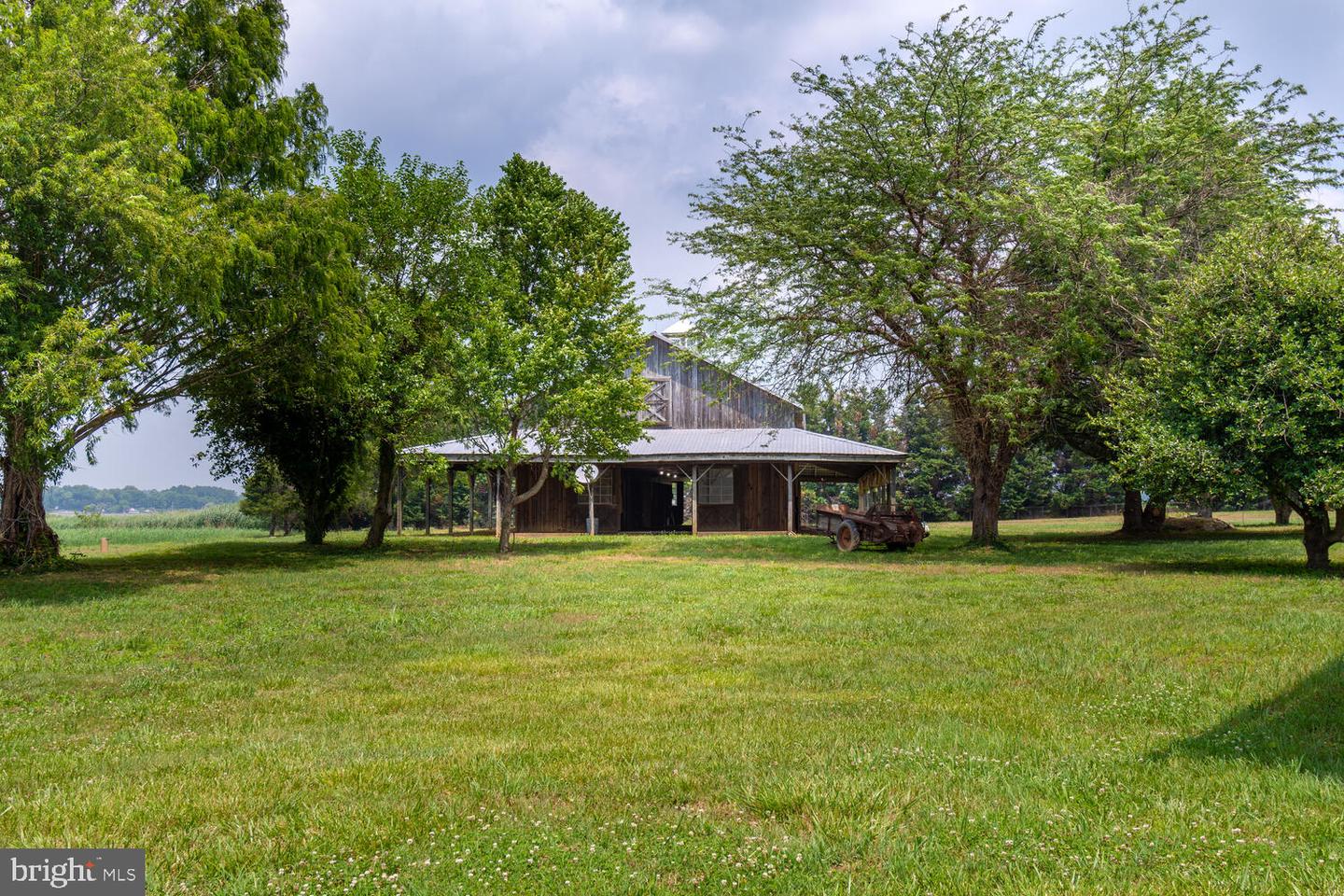 405 Lands End Rd