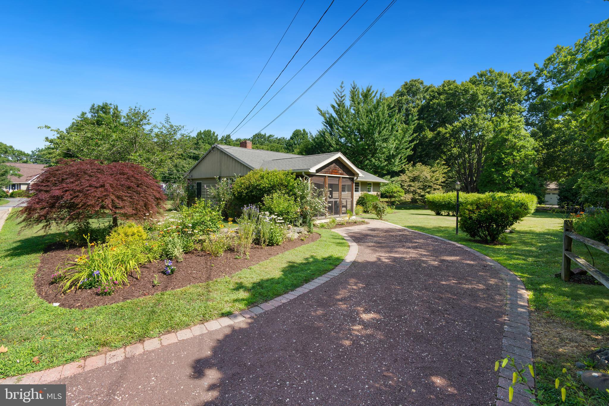 900 Church Hill Rd