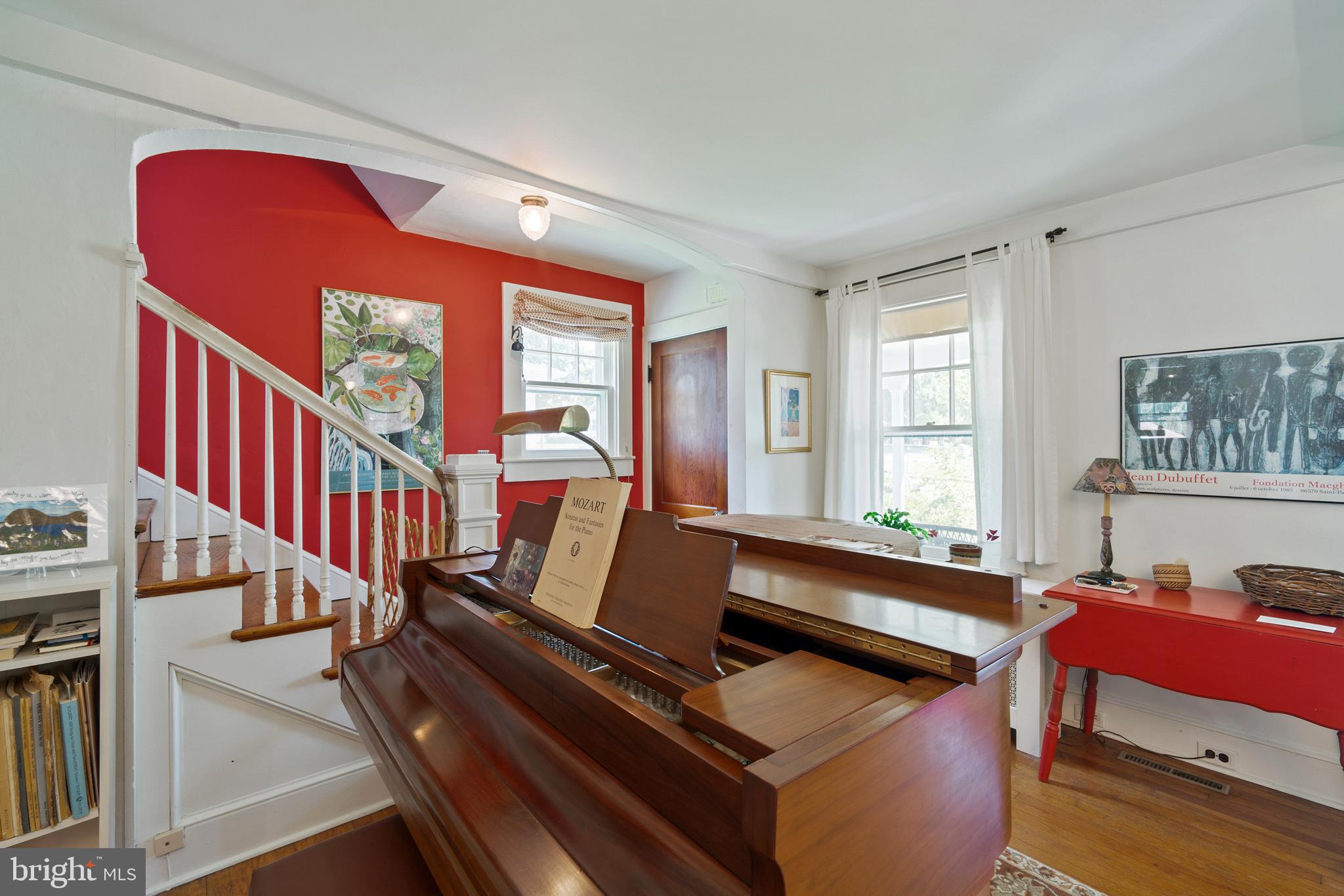 222 Belvedere Ave