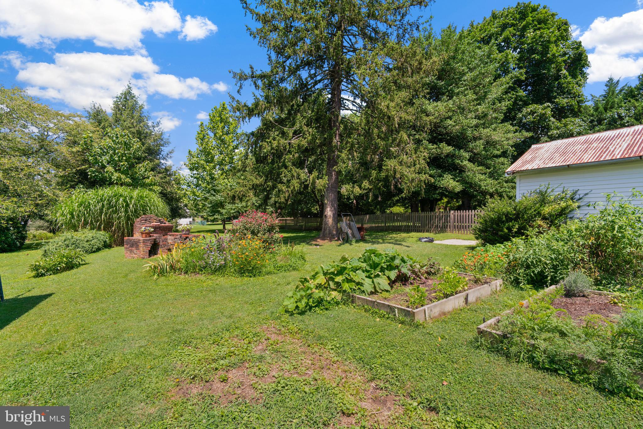 222 Belvedere Ave