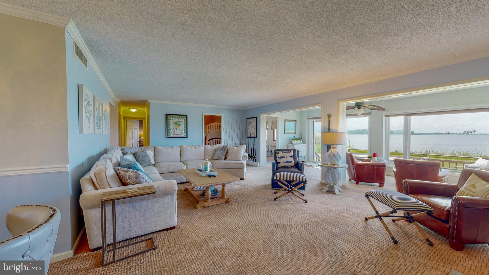 301 Swan Cove Ln #C-1