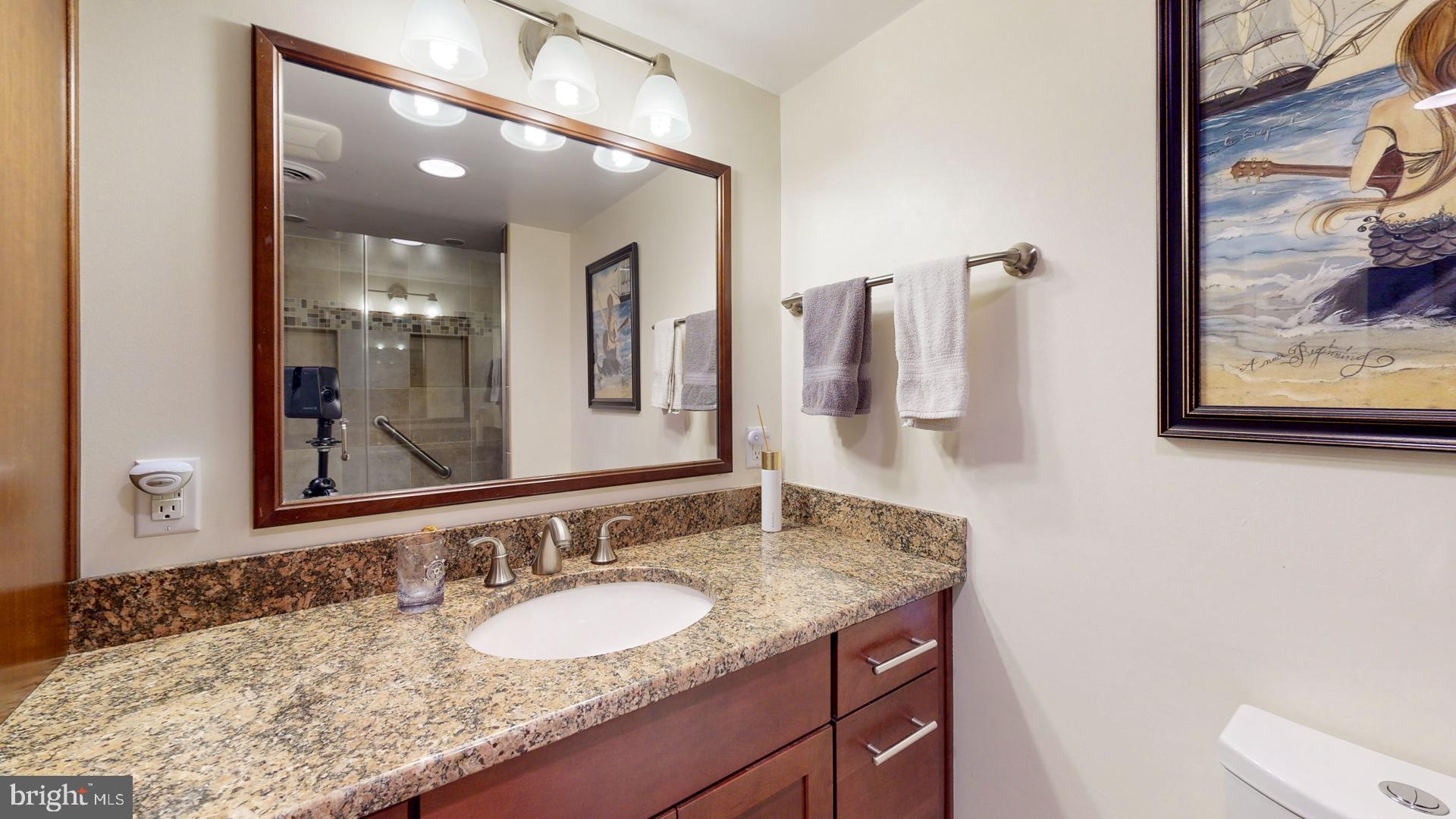 301 Swan Cove Ln #C-1