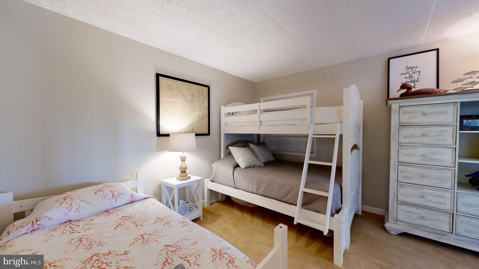 301 Swan Cove Ln #C-1