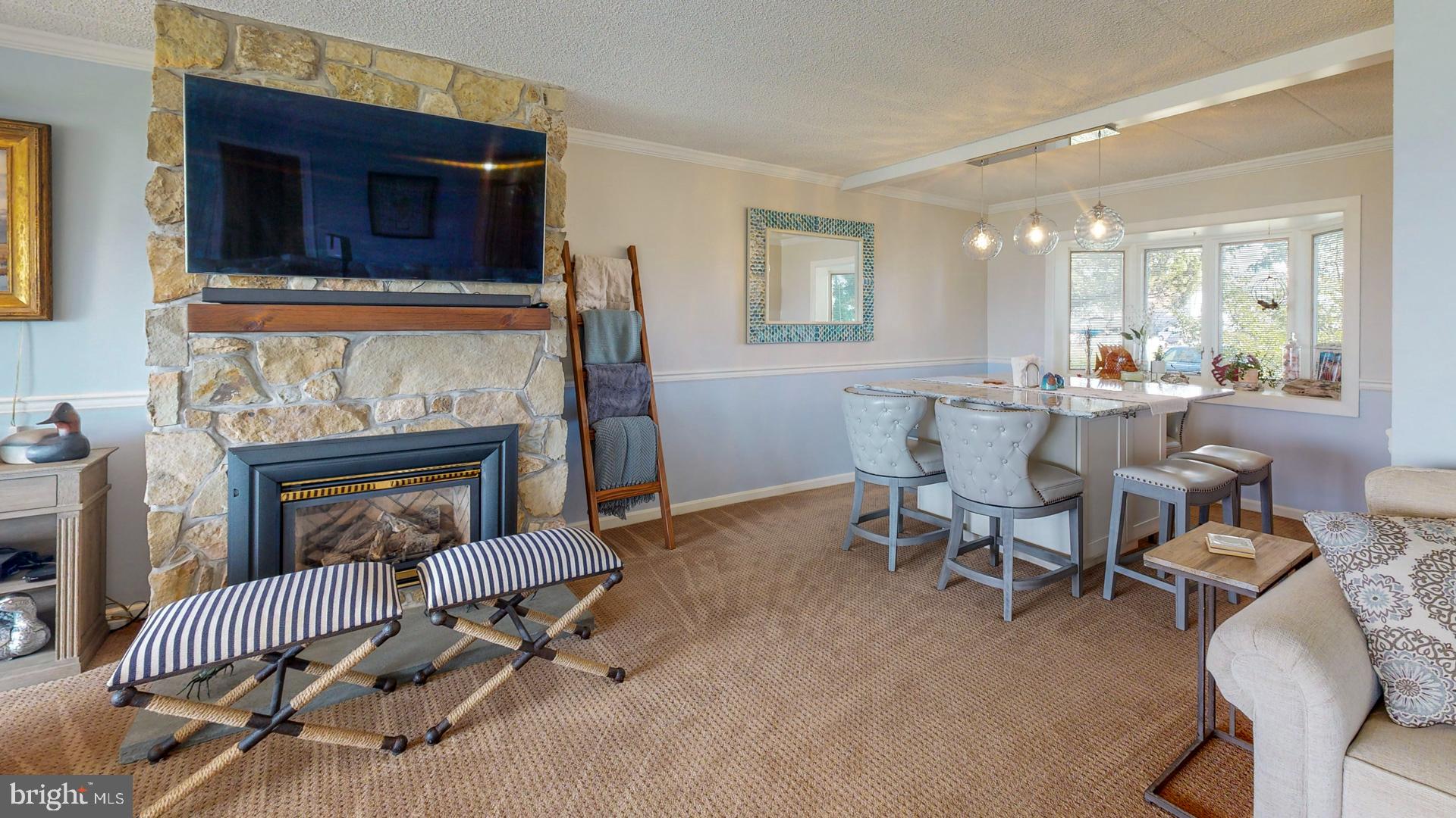 301 Swan Cove Ln #C-1