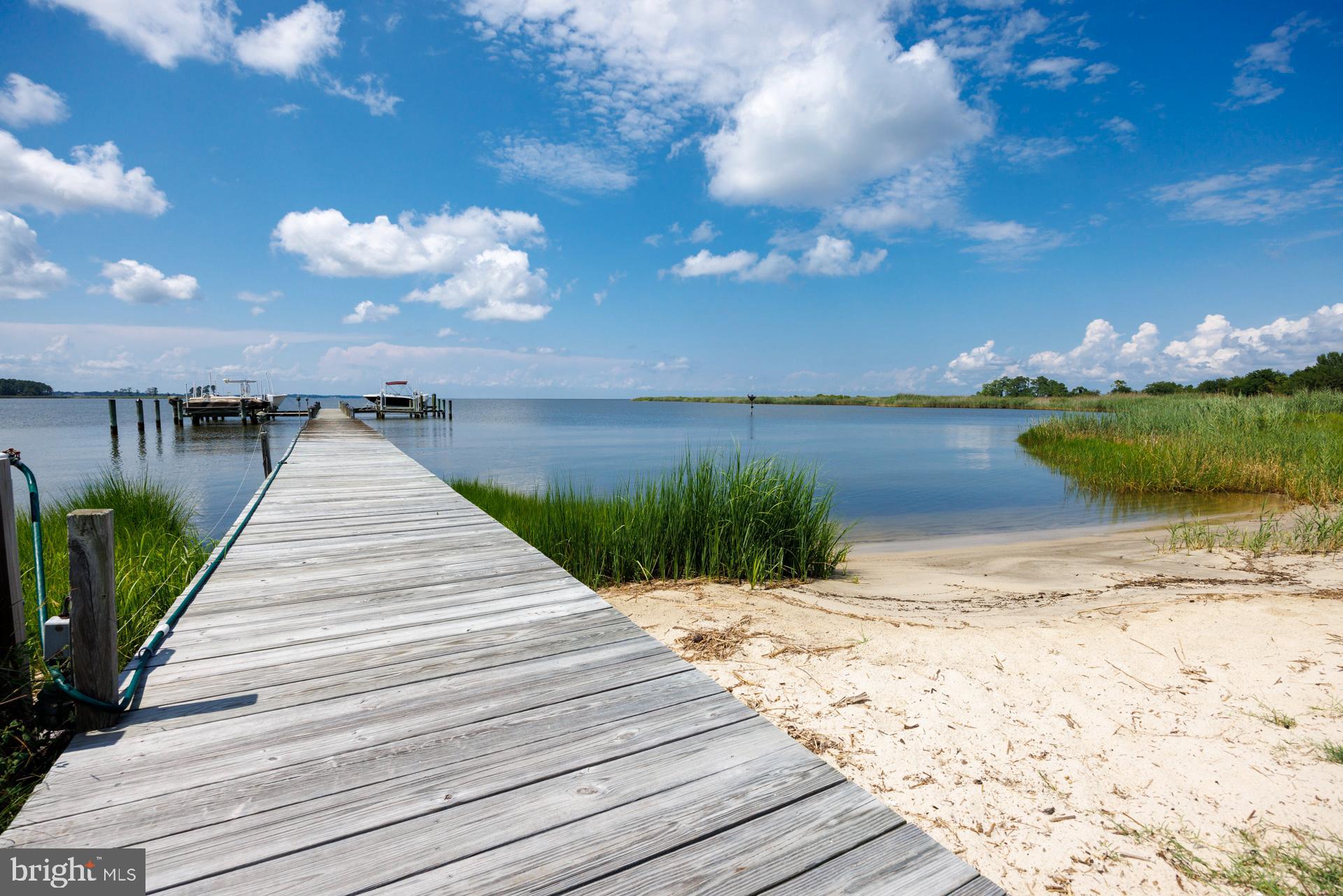 301 Swan Cove Ln #C-1