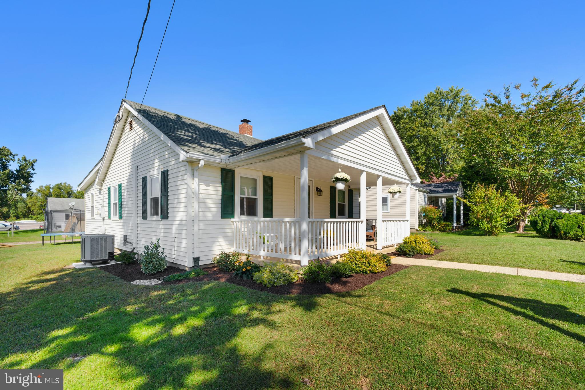 204 Windsor Ave