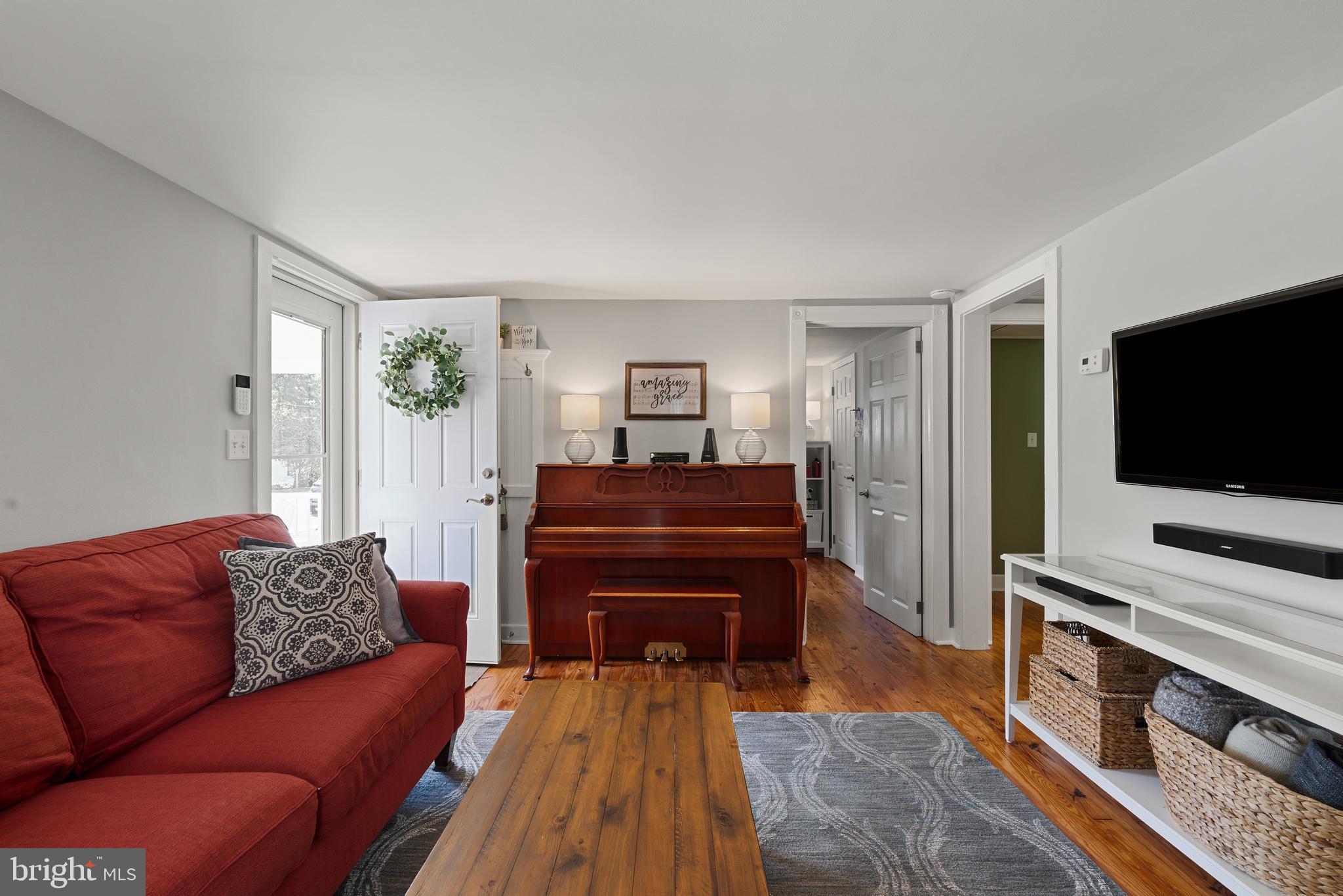 204 Windsor Ave