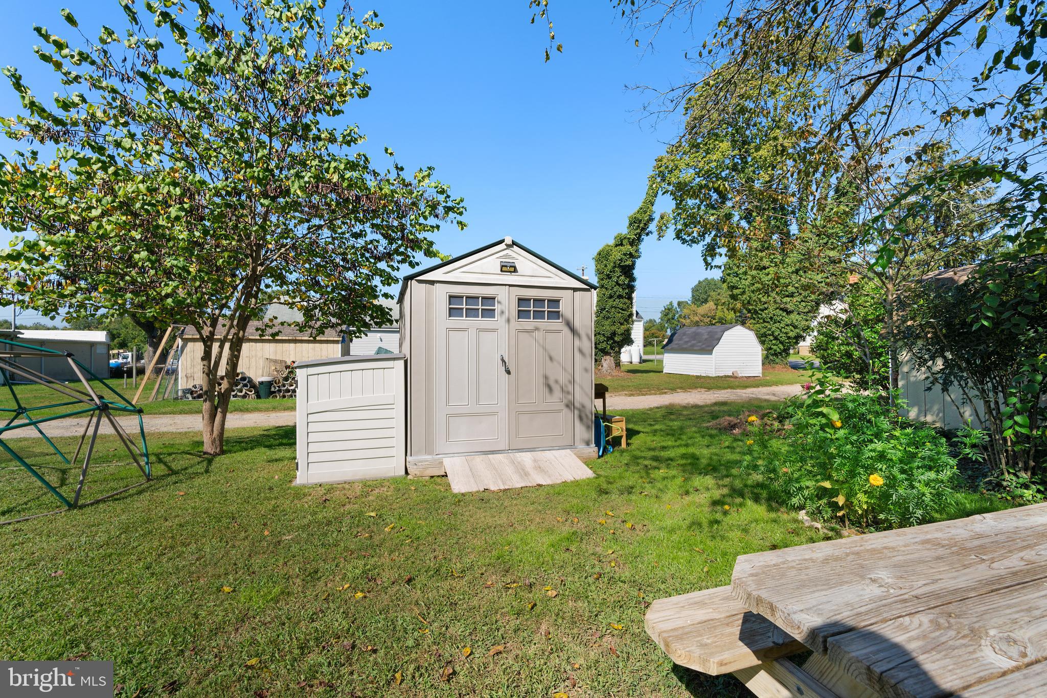 204 Windsor Ave