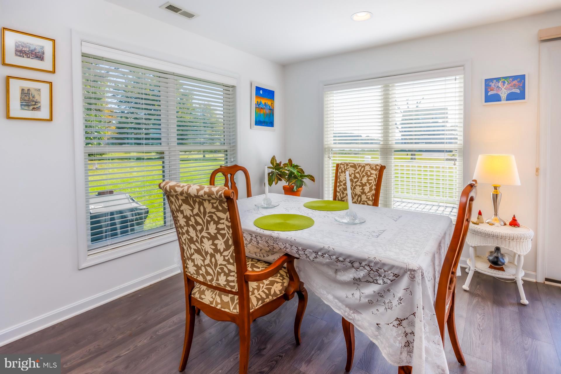 713 Bay Dr