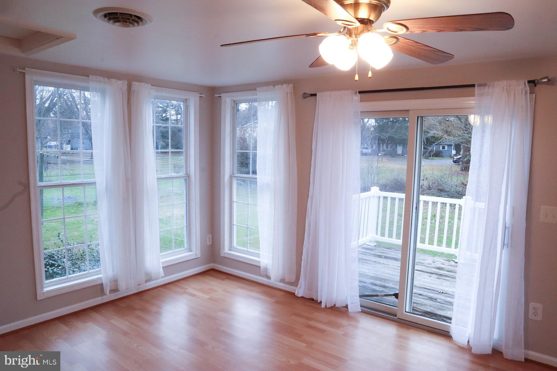 100 Pine Dr