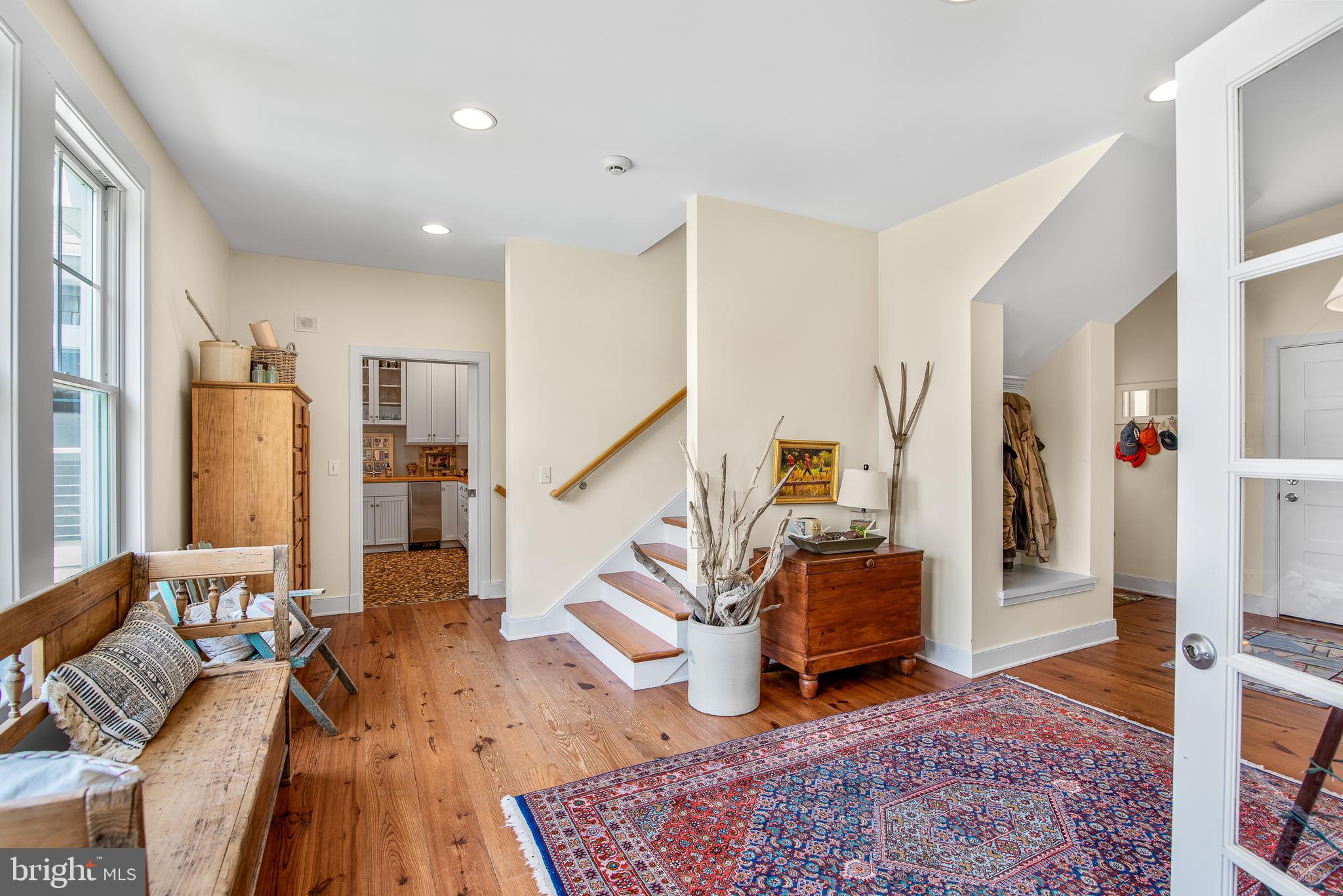 220 Old Wharf Ln