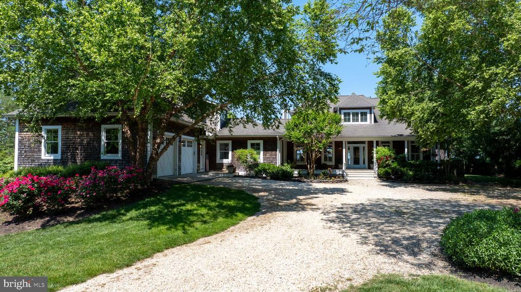 220 Old Wharf Ln
