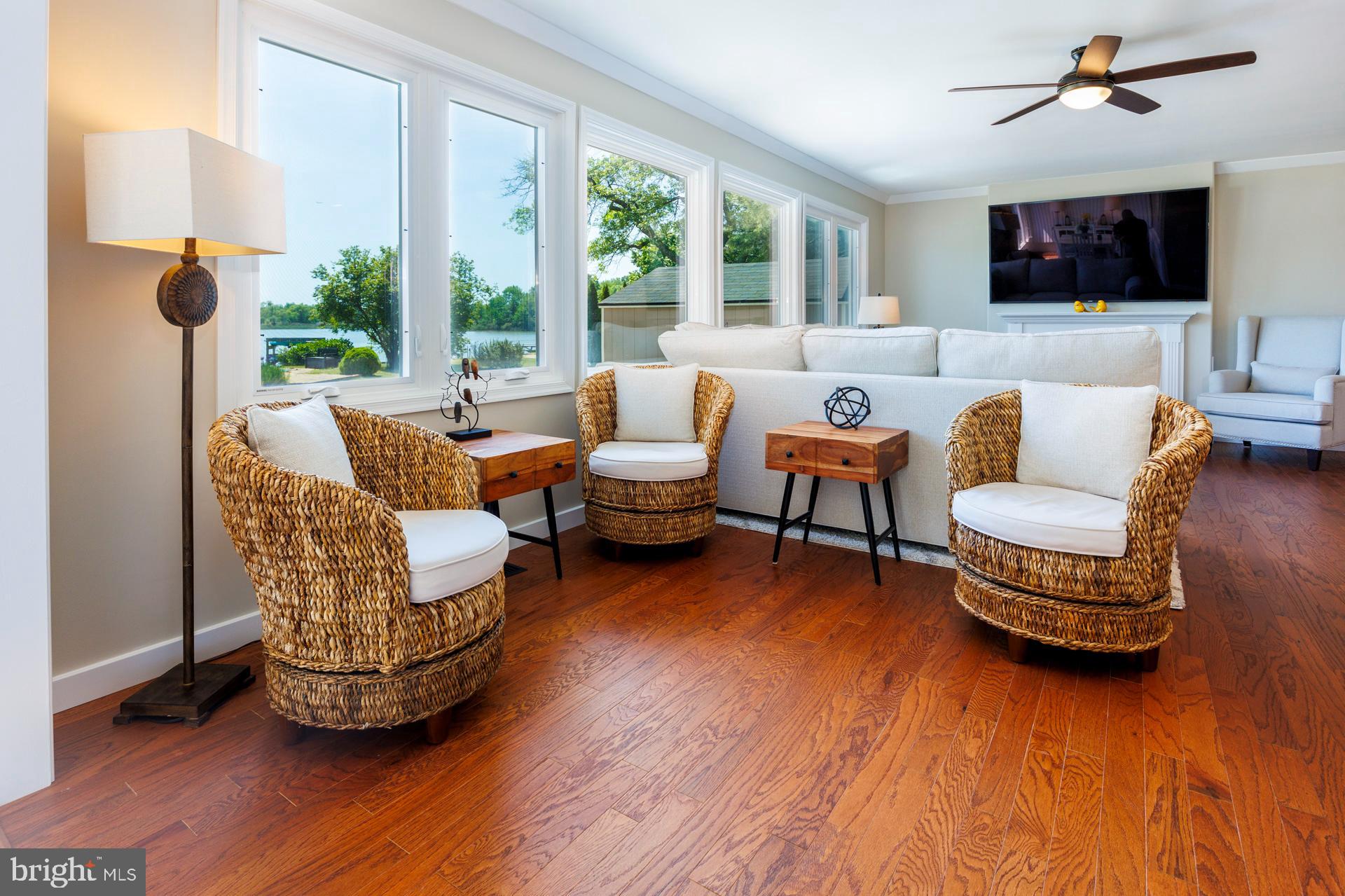 119 Congressional Dr