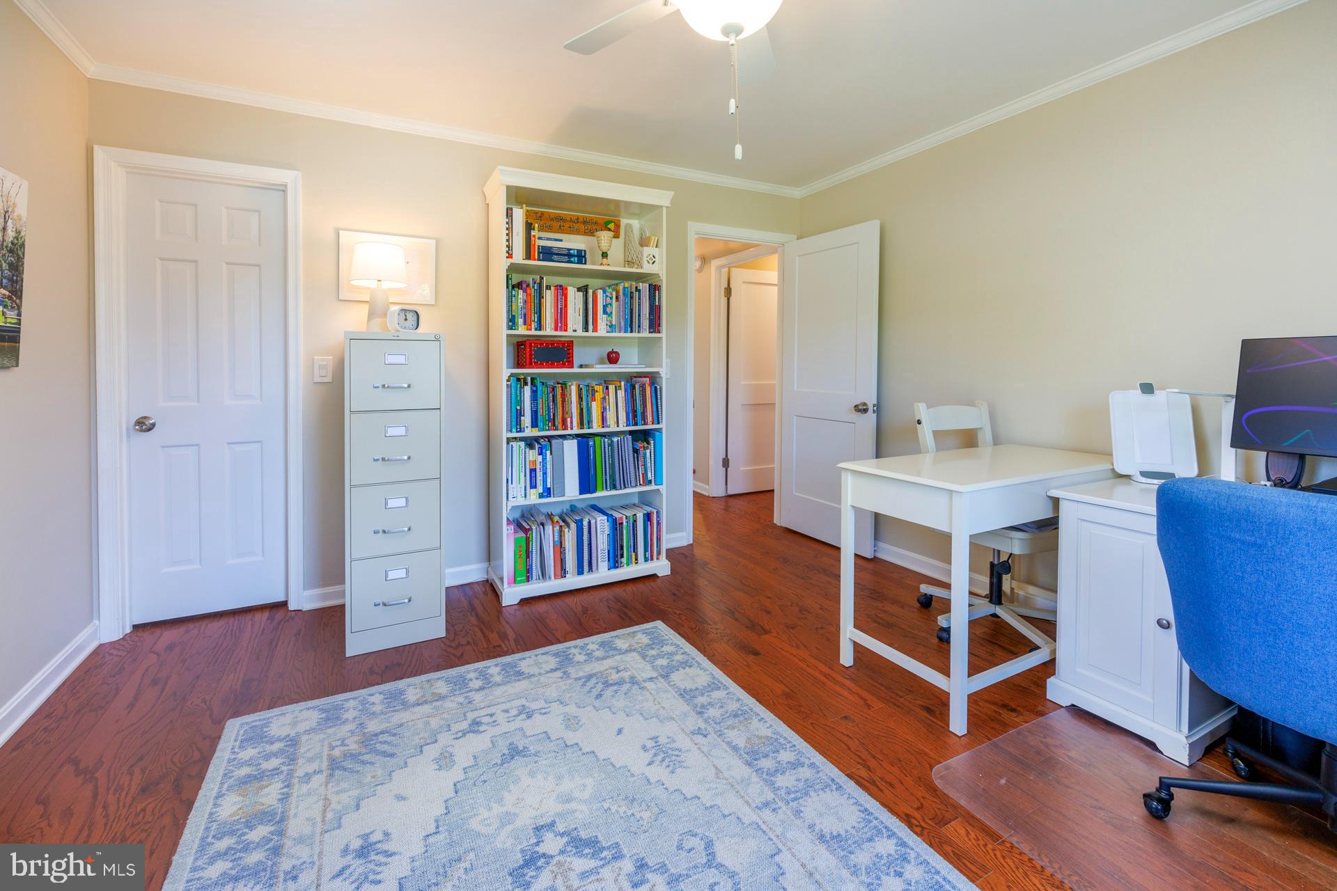 119 Congressional Dr