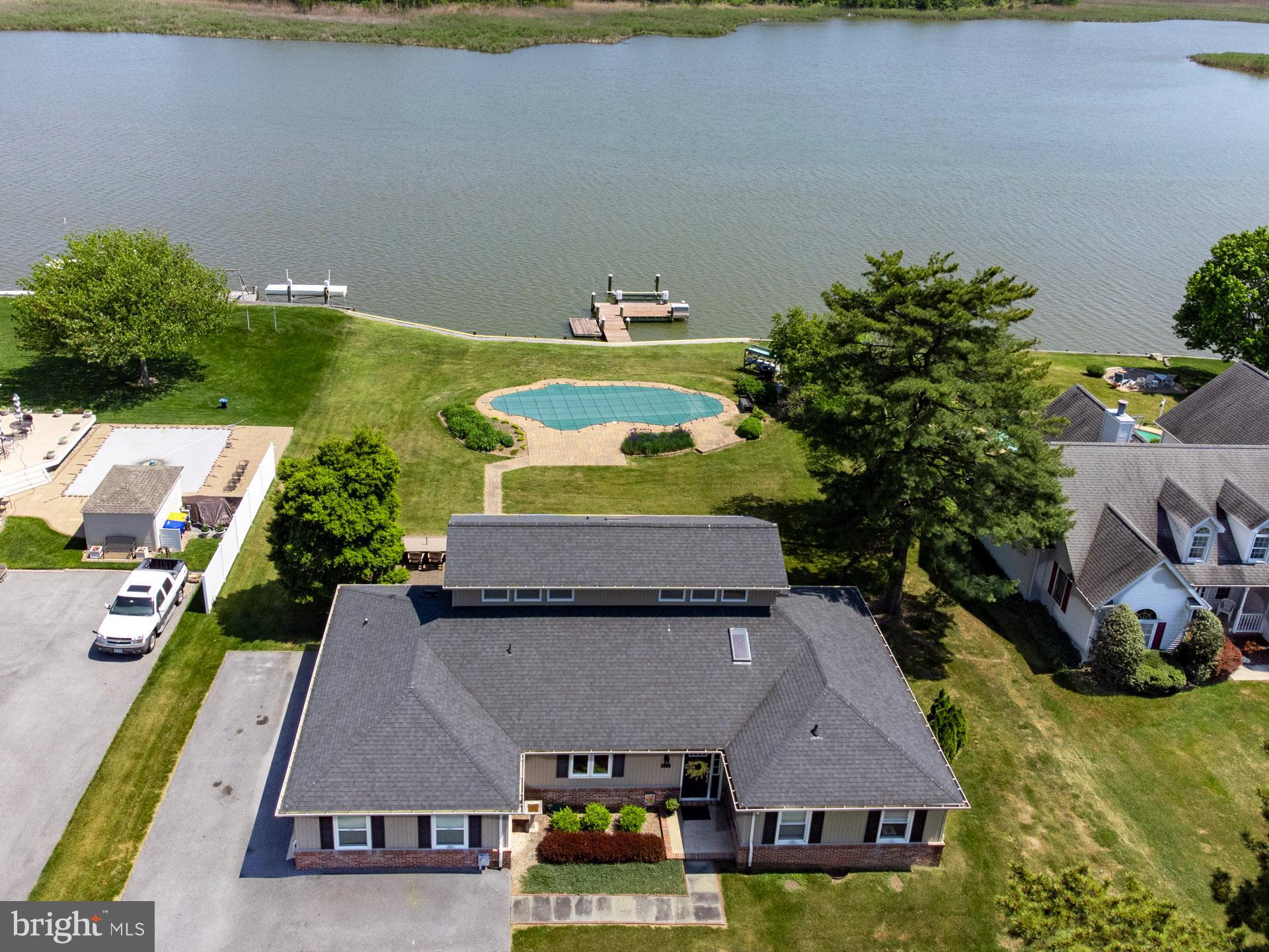 119 Congressional Dr