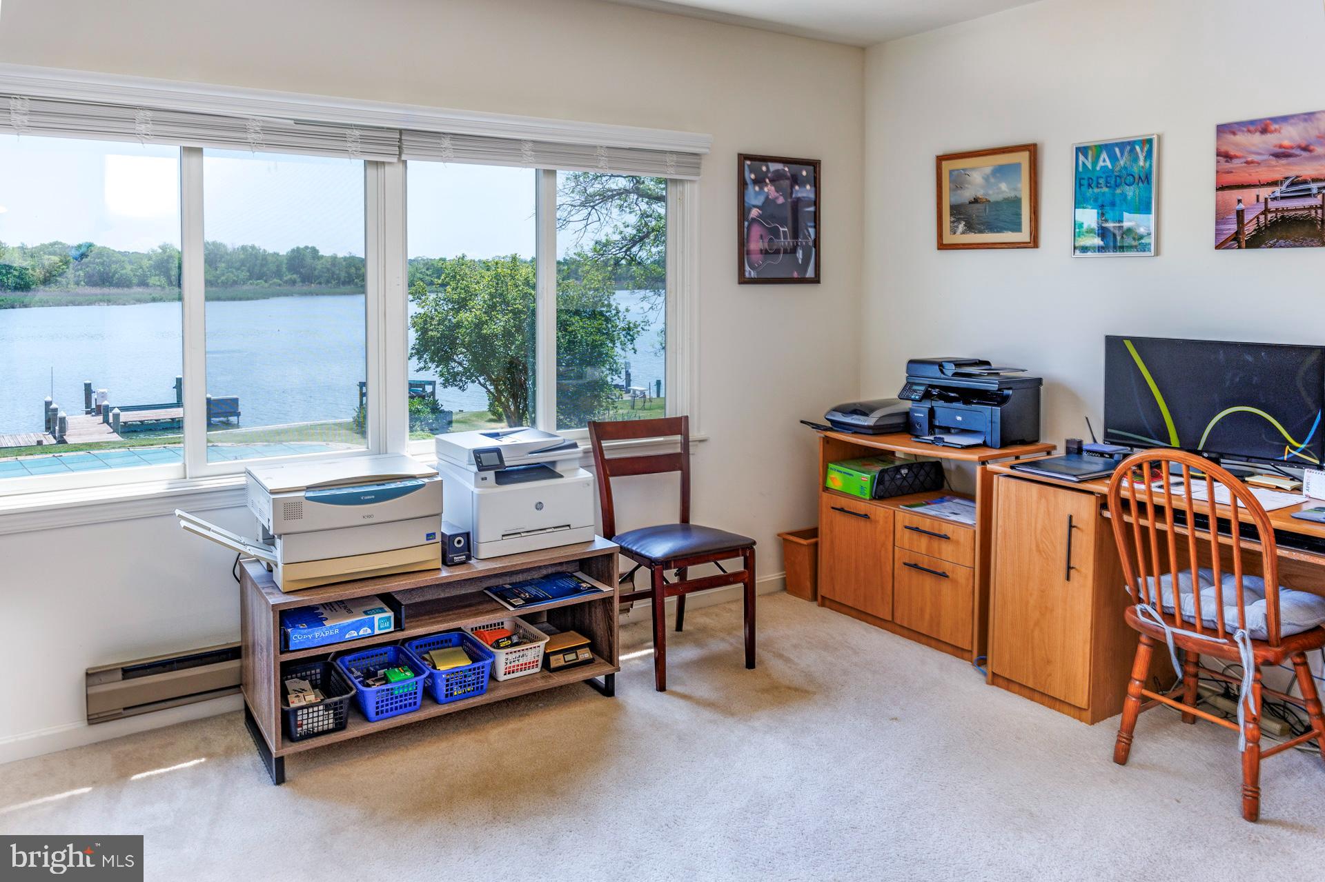 119 Congressional Dr