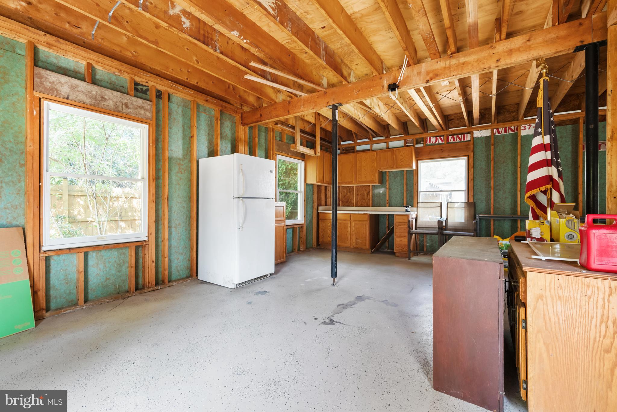 409 Riverview Rd