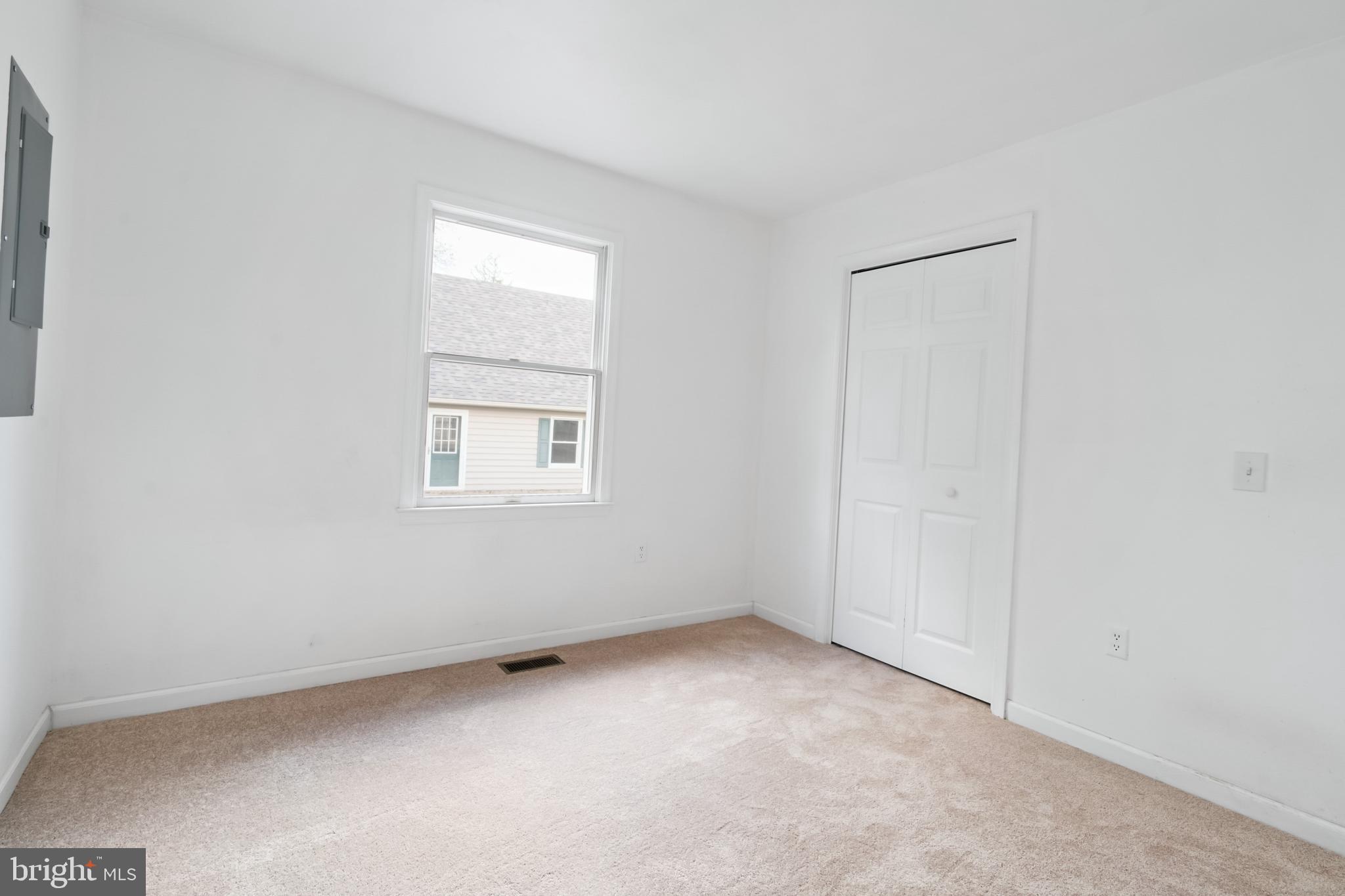 409 Riverview Rd