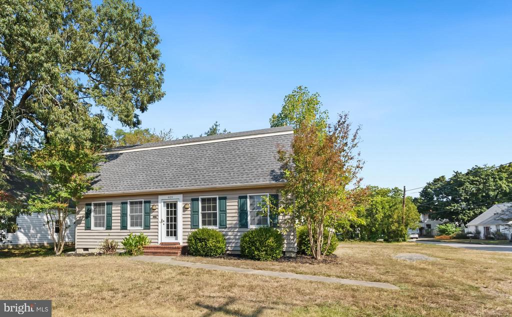 409 Riverview Rd