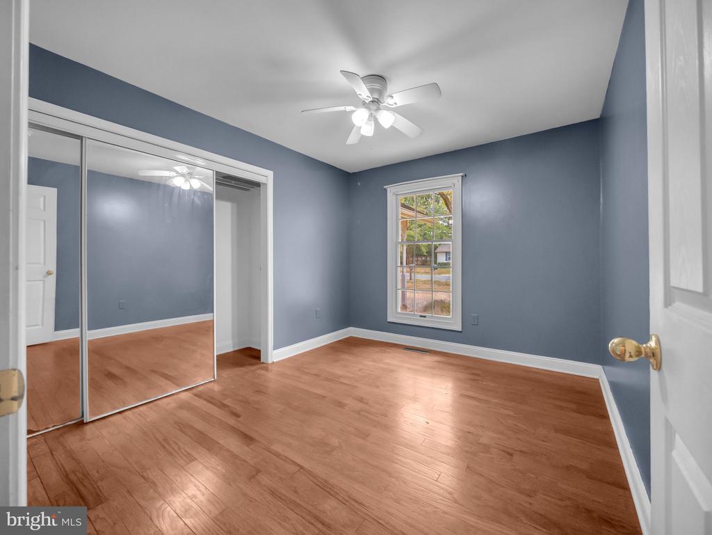 205 Creston Rd