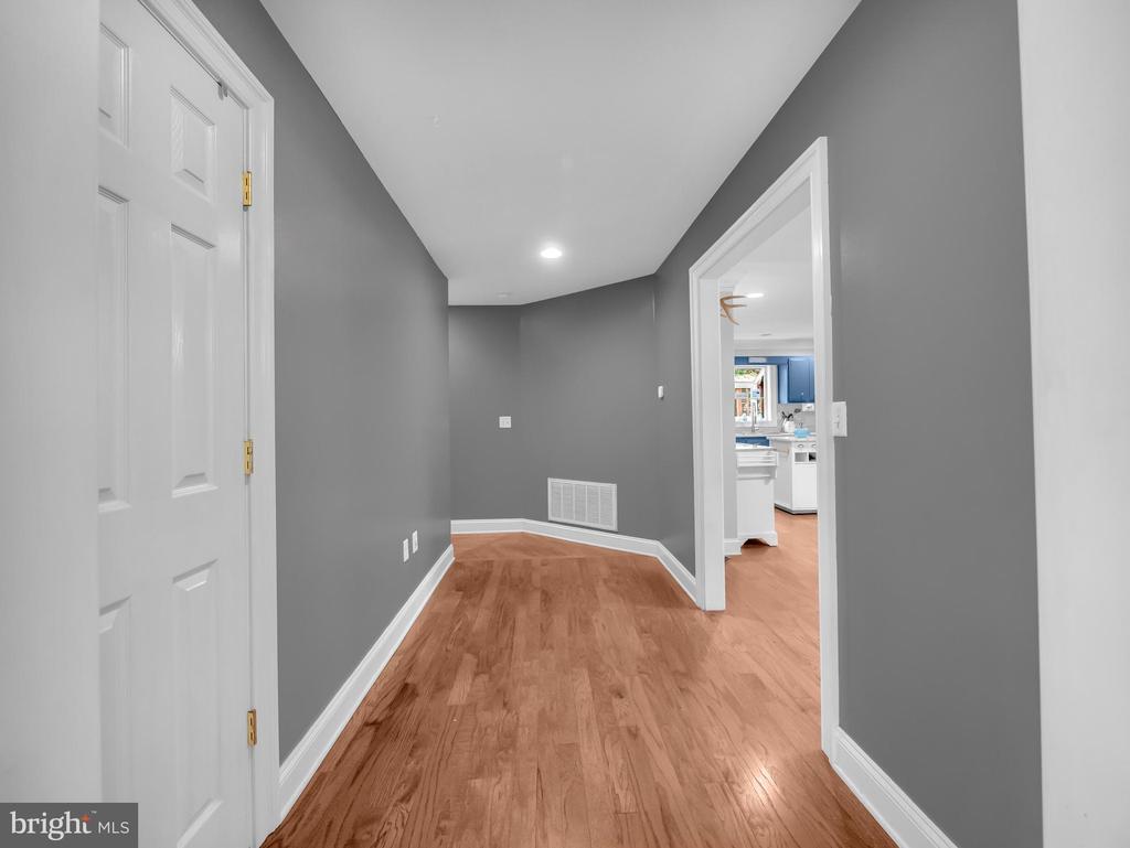 205 Creston Rd