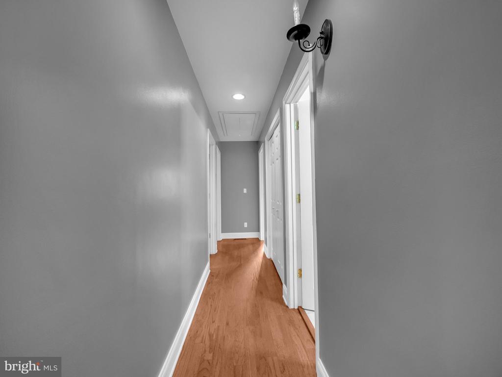 205 Creston Rd