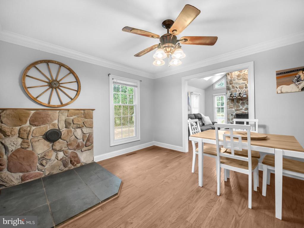 205 Creston Rd