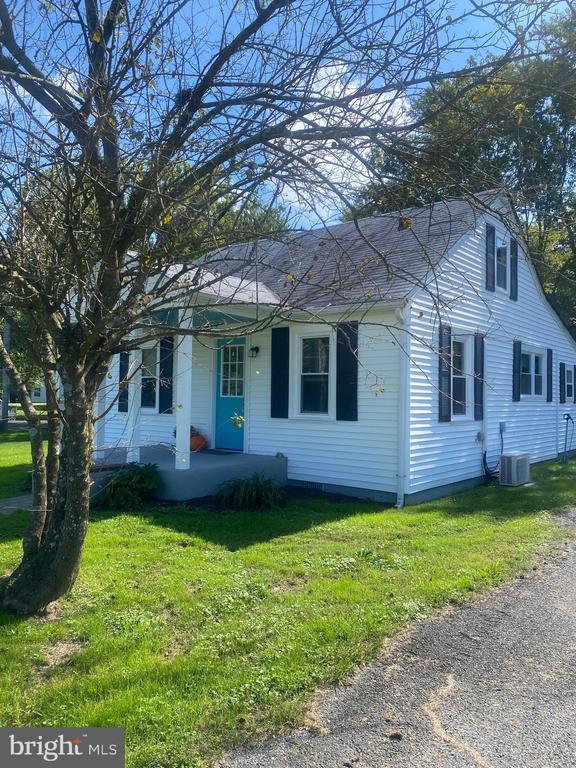 1322 Perry's Corner Road