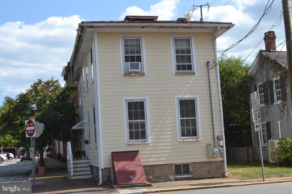 119 Lawyers Row