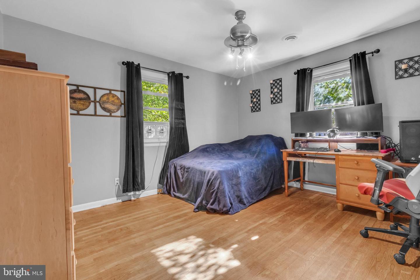 2601 Ellicott Dr