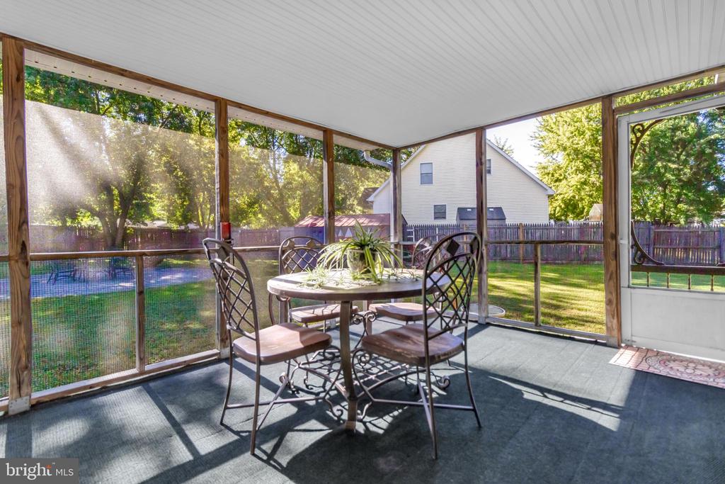 2601 Ellicott Dr