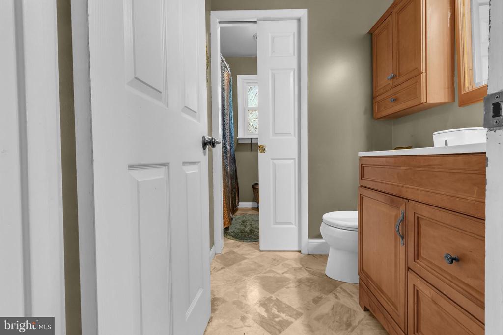 2601 Ellicott Dr